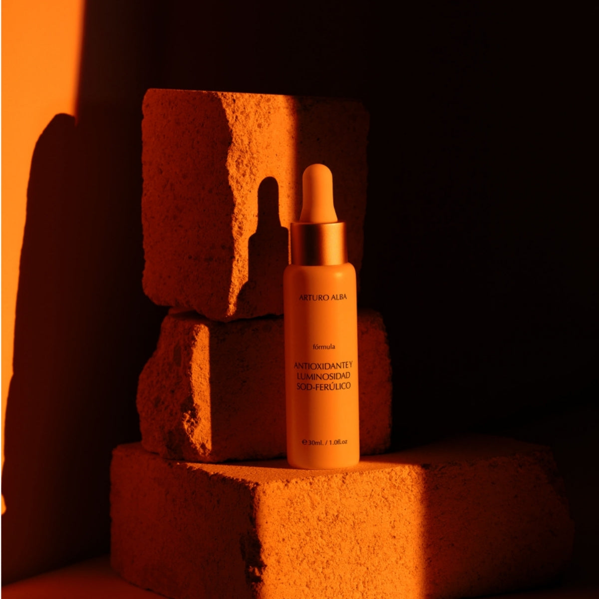 Antioxidante y Luminosidad Sod-Ferúlico · Sérum 30 ml
