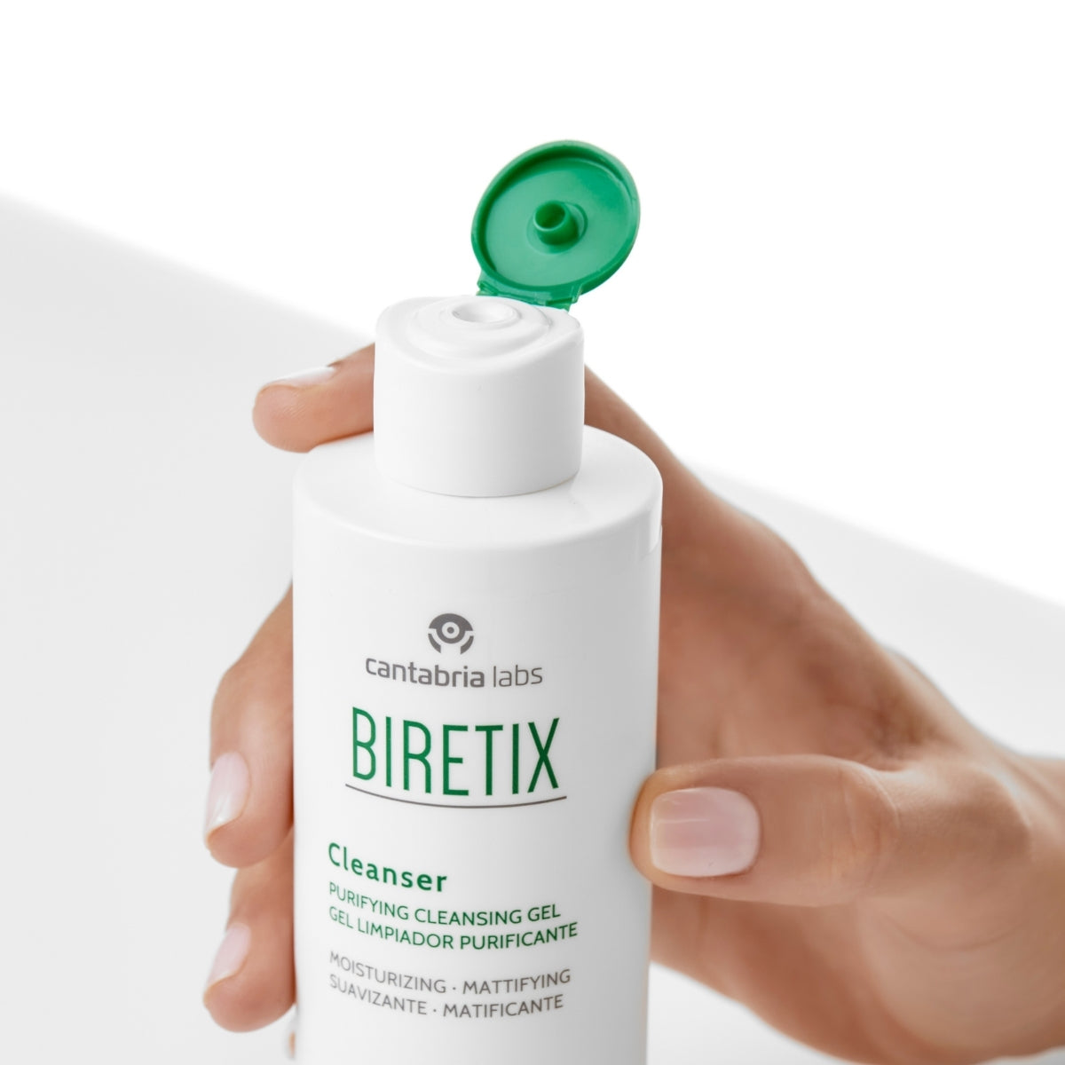 Cleanser · Gel limpiador purificante 200 ml