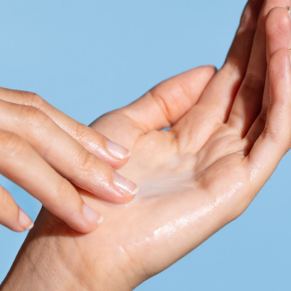 Freshly Cosmetics Multi-Peptide Hydra Milk, restaura la barrera cutánea
