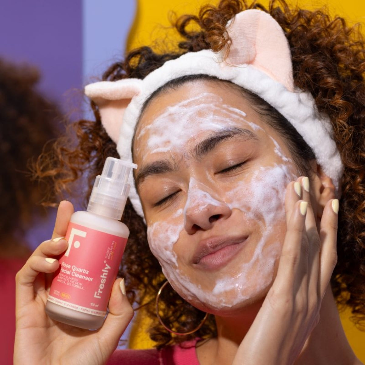 Freshly Cosmetics Rose Quartz Facial Cleanser con aceite de almendras y aceite de chía virgen