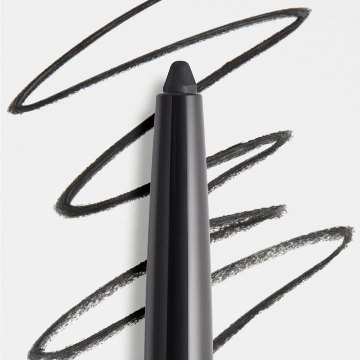 Defining Liner Eyeliner · Delineador de ojos Negro 0,3 g