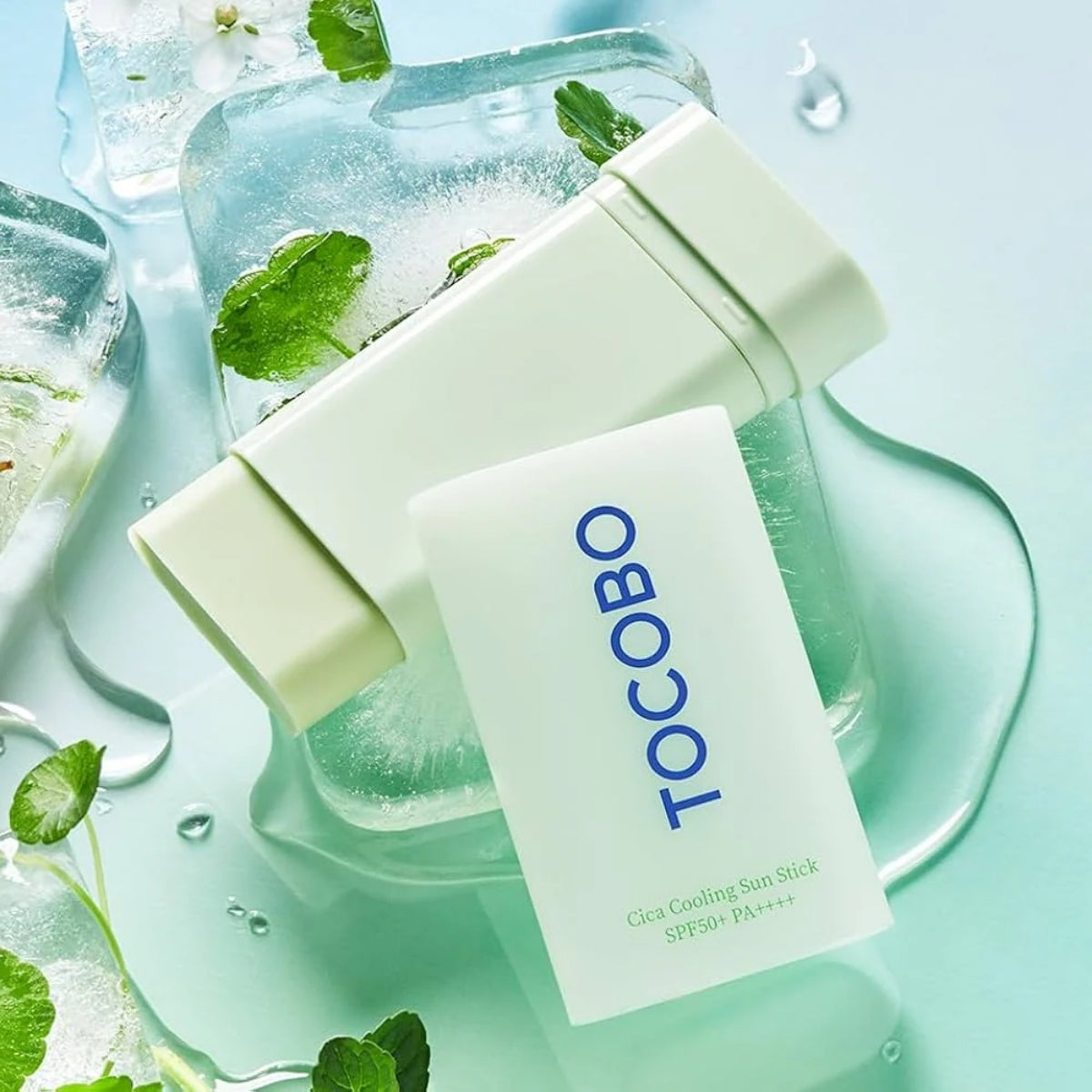 Tocobo Cica Cooling Sun Stick con diez tipos de ácido hialurónico de bajo peso molecular