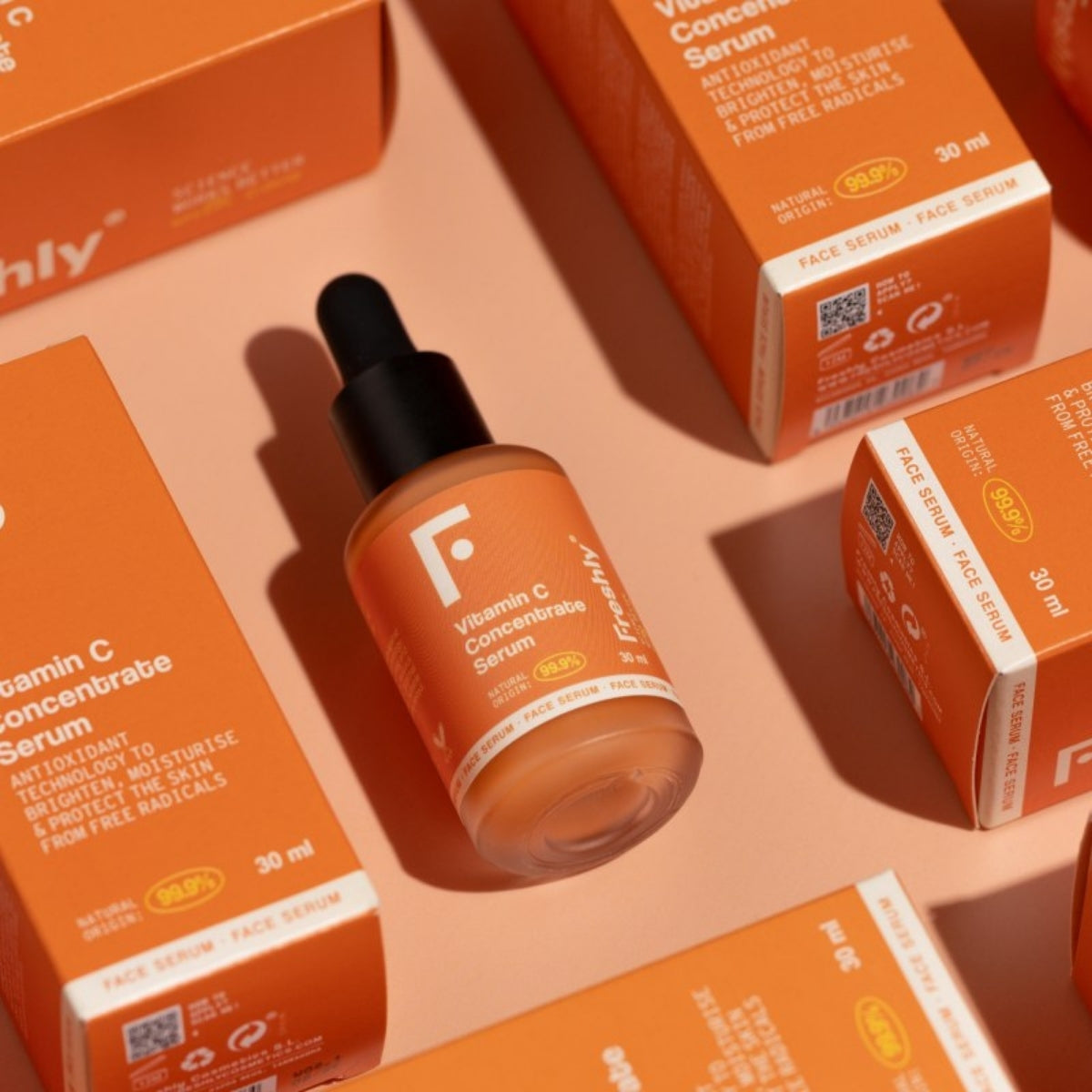 Freshly Cosmetics Vitamin C Concentrate Serum Treatment, apto mañana y noche al no ser fotosensible